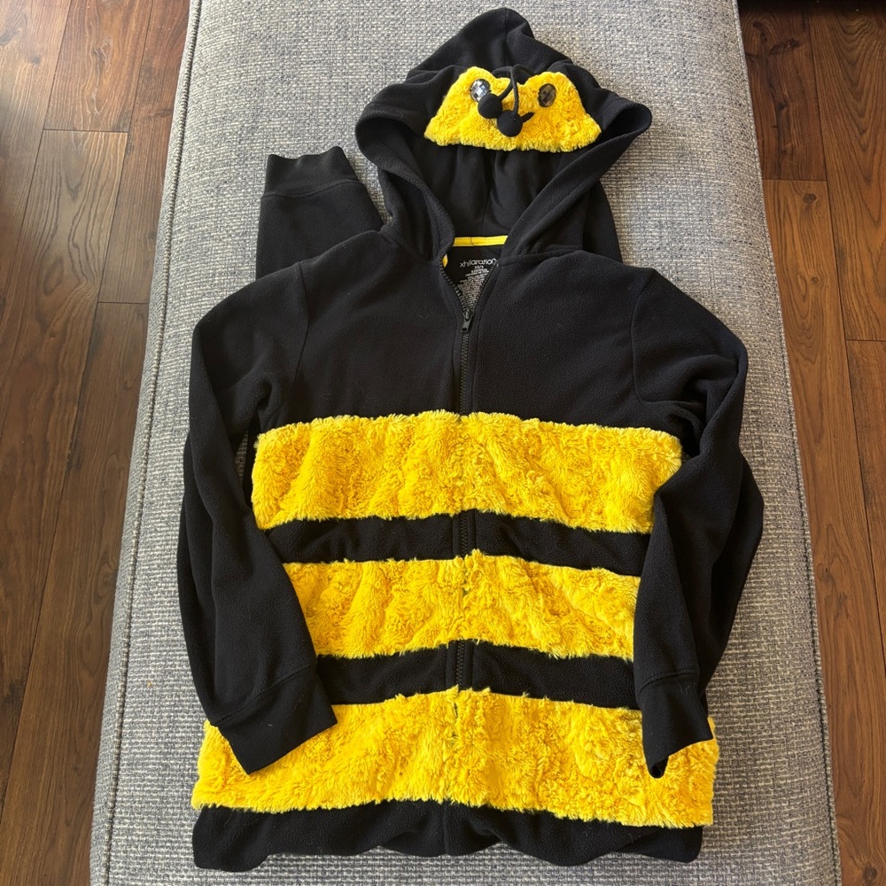 Xhilaration Bee Costume Pajama Onesie XS/S Striped Costume Sleepwear